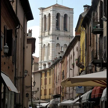 Medieval In Piazza Trento-trieste * Ferrara