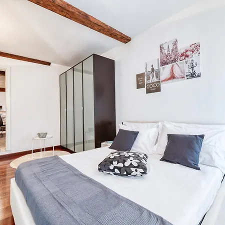 Apartment Medieval In Piazza Trento-trieste *