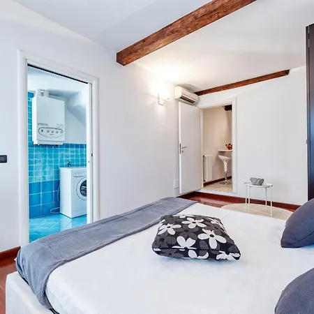 Medieval In Piazza Trento-trieste Ferrara